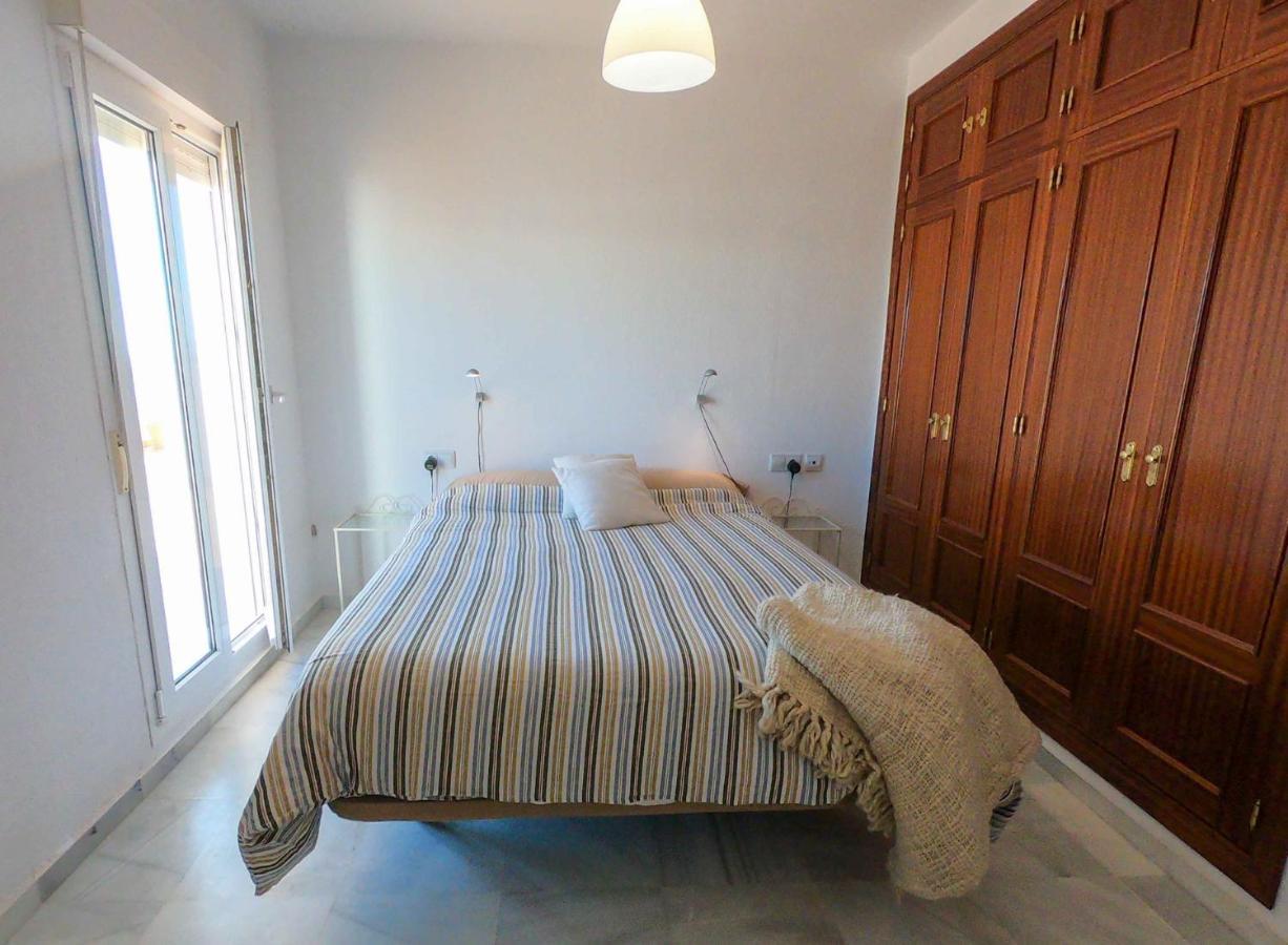 Terraza Trafalgar Apartamento Tipo Penthouse Con Enorme Terraza Y Vistas Al Mar Конил-де-ла-Фронтера Екстериор снимка